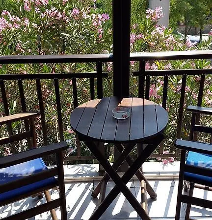 Tassos 2 Aparthotel Pefkochori