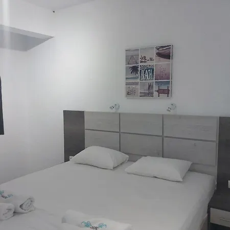 Tassos 2 Aparthotel 3*