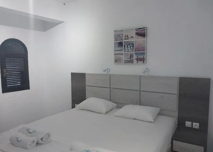 Tassos 2 Aparthotel 3*